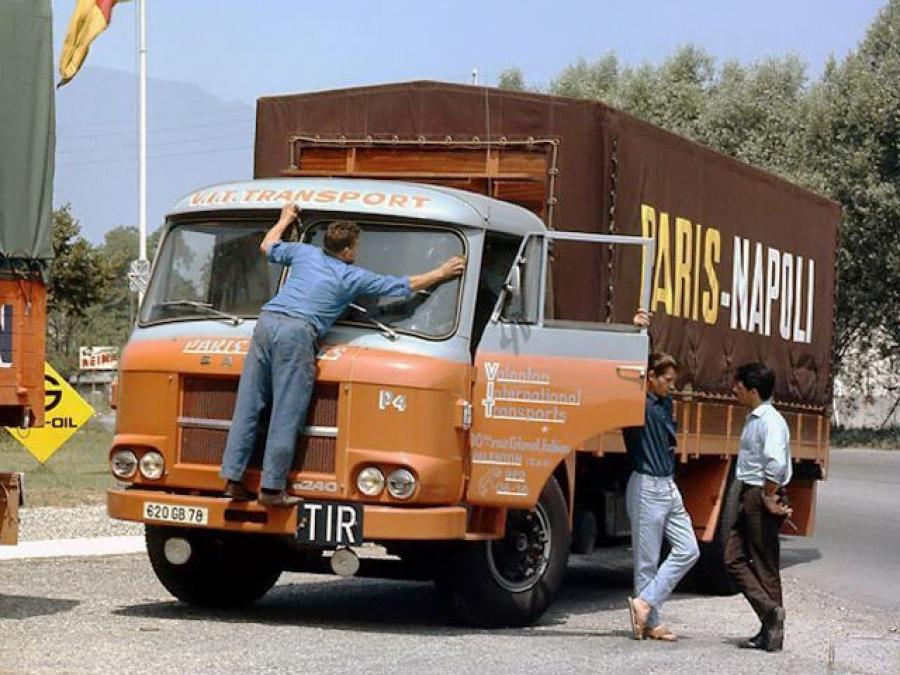  Saviem JM240 1964 года  (фото 5 из 8)